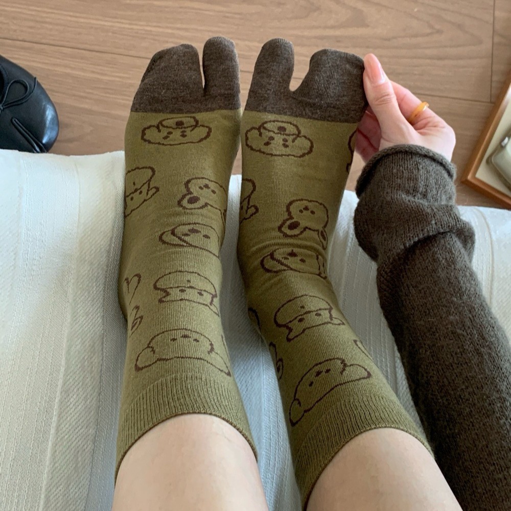 Dog Illustration Tabi Split‑To - огляд і ціна Toe Sock Split